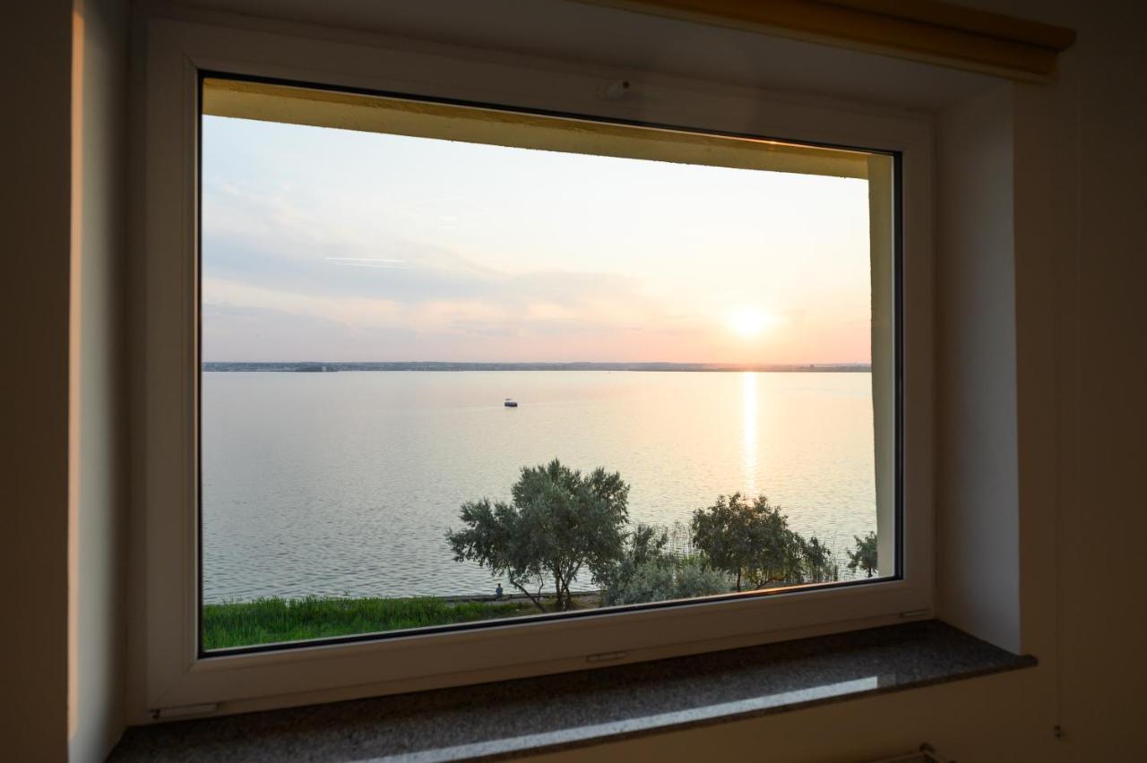Sunset Lake Apartament Mamaia Exteriör bild