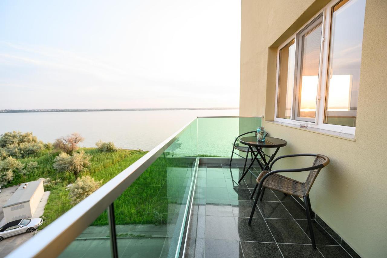 Sunset Lake Apartament Mamaia Exteriör bild
